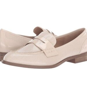 Cream Loafer